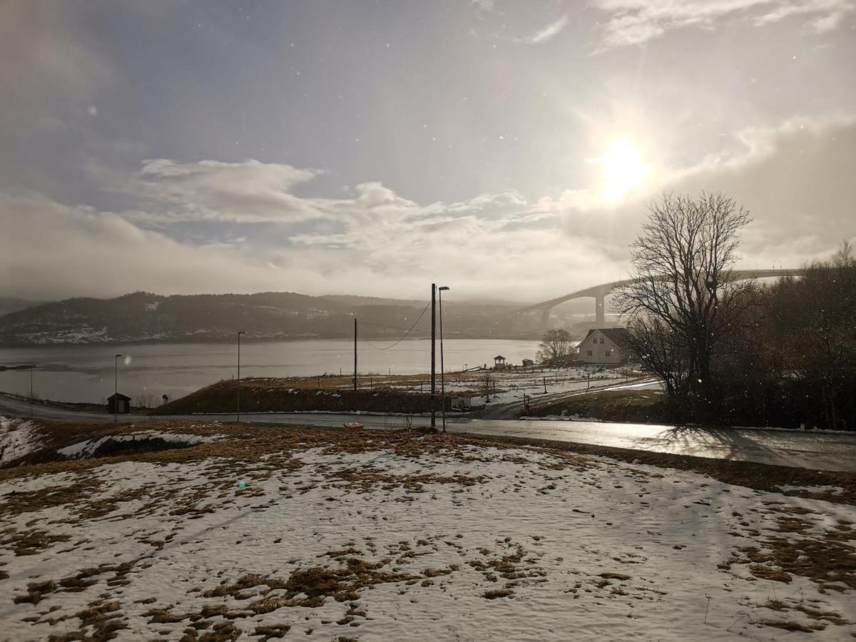 Sokkelleilighet Rett Ved Saltstraumen Bodø Extérieur photo